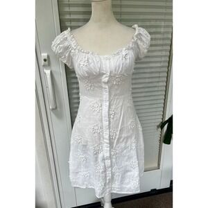 Few Moda Kourt White embroidered Puff Sleeve Peasant mini dress size small